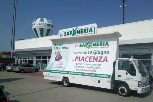 Noleggio camion vela