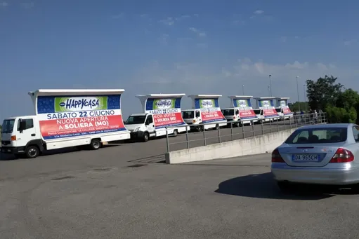 Camion vela campagne pubblicitarie